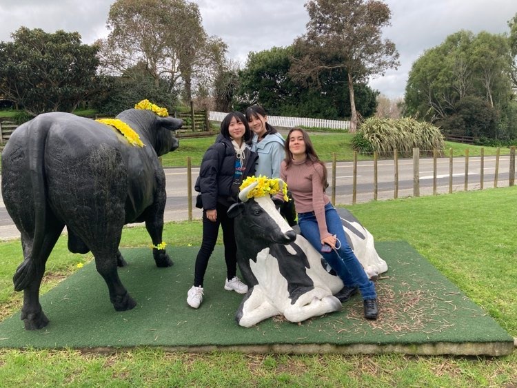 Foto em Bulls com Yuki e Wakana